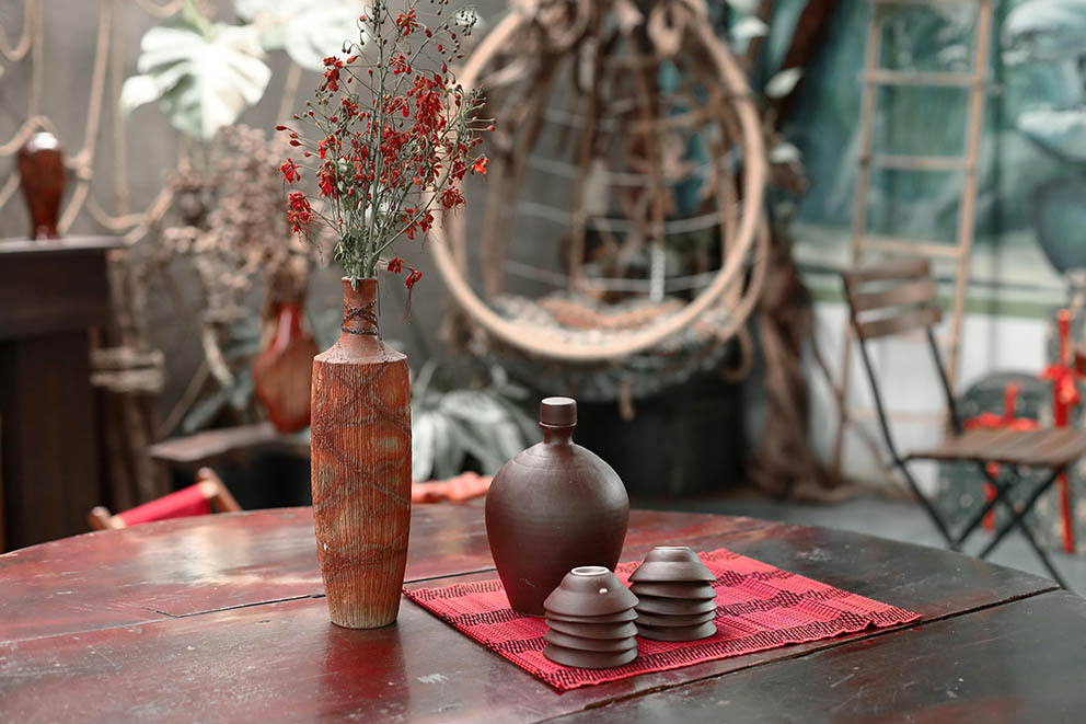 Eco-Friendly Tropical Decor